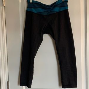 Lululemon cropped Wunder under